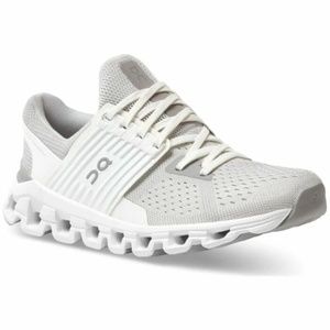 On Cloudswift Running Shoes